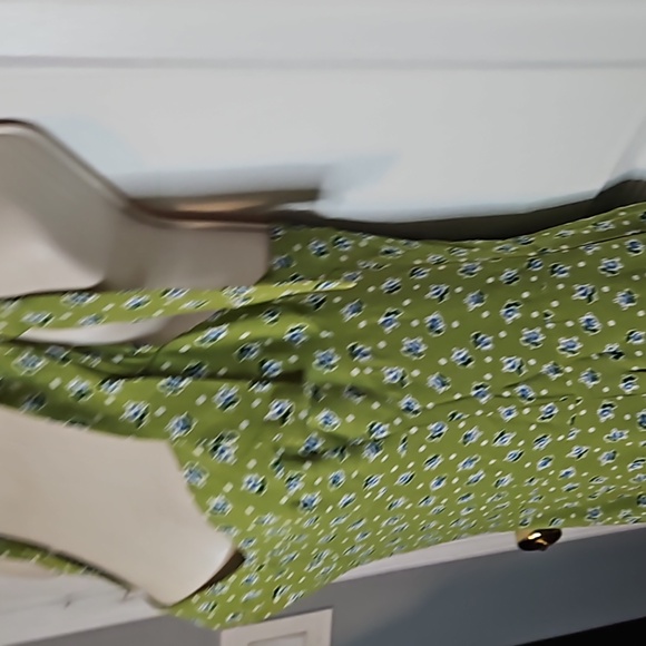 Reformation Nadira Dress in Arlo - Picture 5 of 11